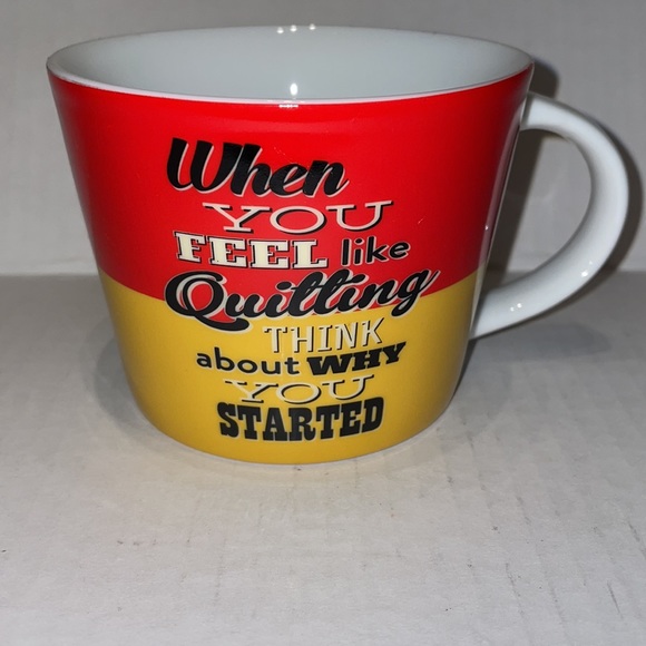 “Never Quit” coffee Mug by CasaModerna - Picture 2 of 6